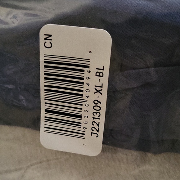 VENUS Ruffle Jumpsuit - Picture 6 of 9